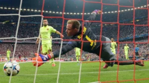 أفضل 10 حراس مرمى في تاريخ برشلونة