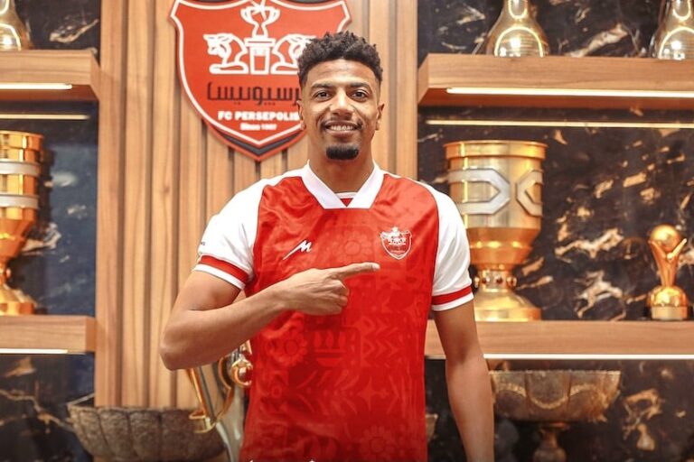 العملود يوضح موقفه: لا نية للعودة إلى البطولة المغربية ويشعر بالراحة في الدوري الإيراني