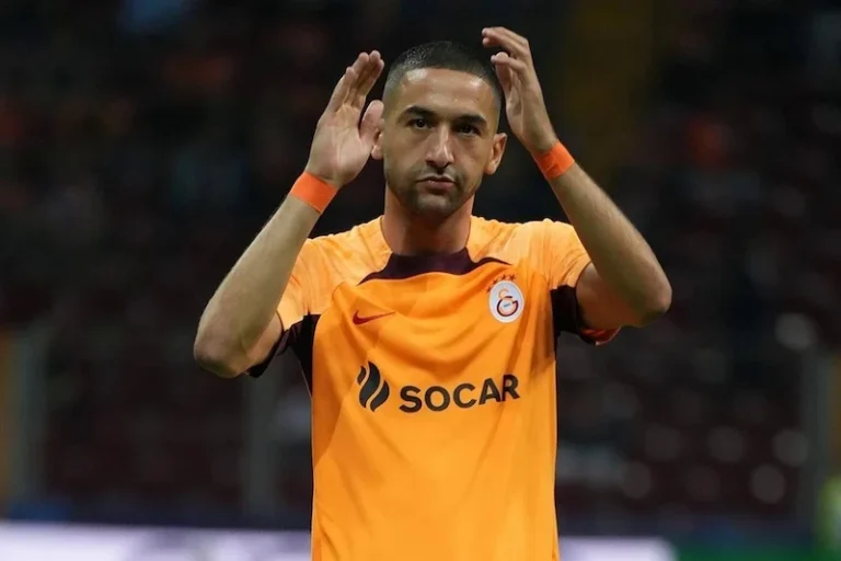 حكيم زياش يقترب من الانضمام إلى النصر الإماراتي