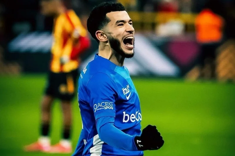 زكرياء الواحدي يواصل تألقه مع جينك في الدوري البلجيكي