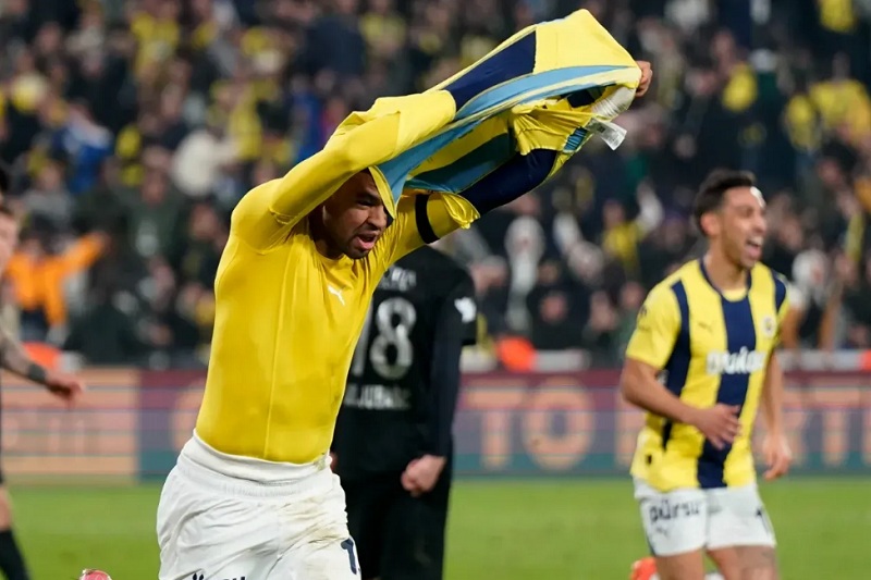 النصيري يواصل التألق ويحتل صدارة هدافي العالم بعد أداء مذهل مع فنربخشة